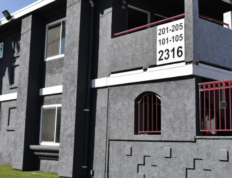 Tam Apartments