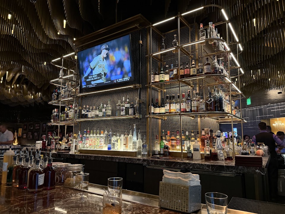 Vesper Bar