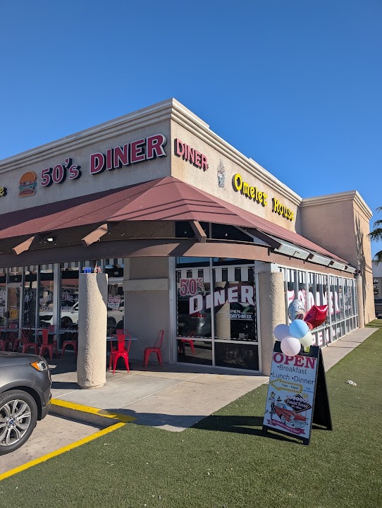 Omelet House 50’s Diner
