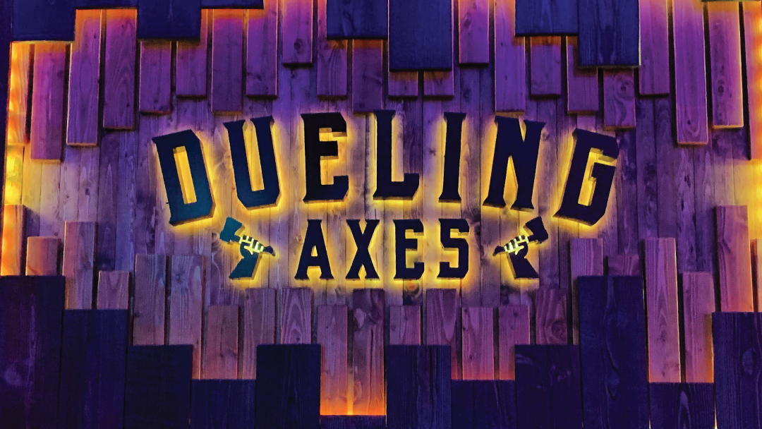 Dueling Axes Las Vegas | Axe Throwing Bar