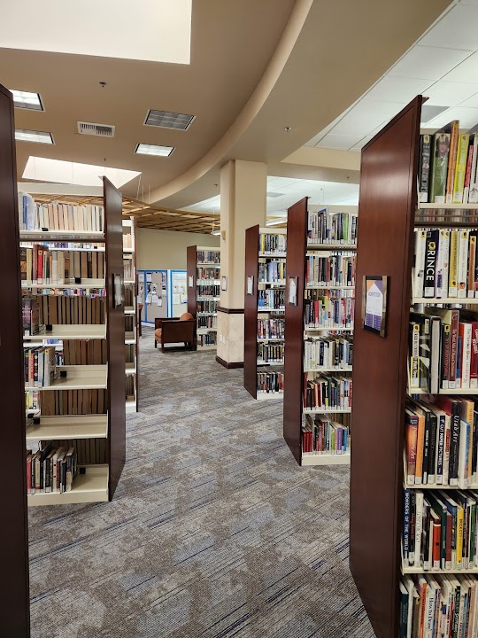 Aliante Library