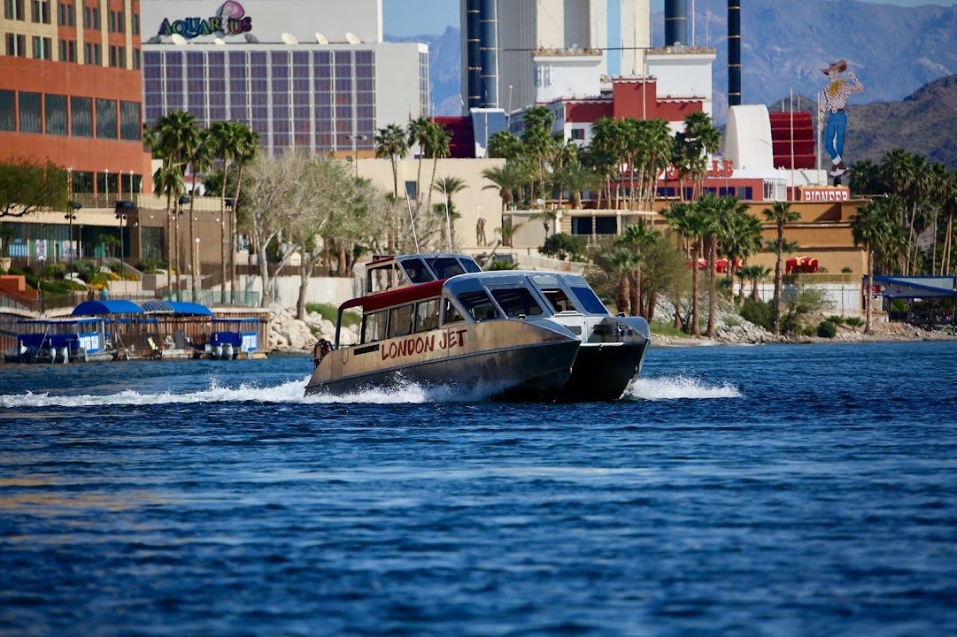London Bridge Jet Boat Tours