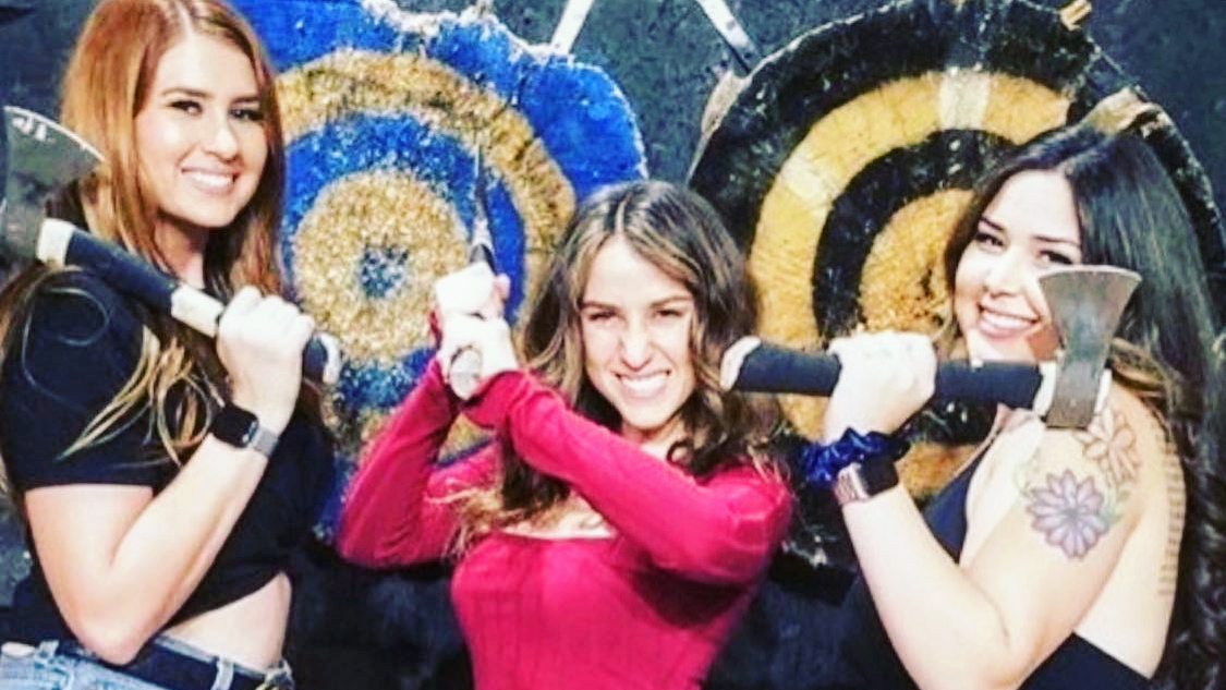 Axehole Vegas | Axe Throwing Bar