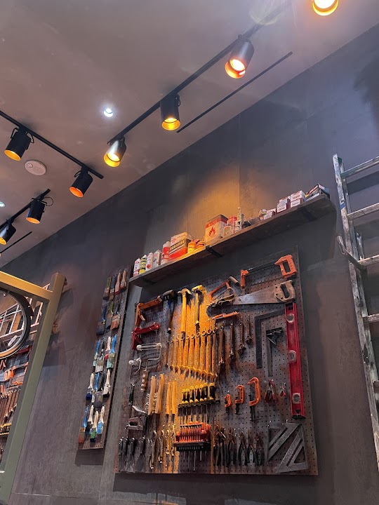 CHĪ Asian Kitchen