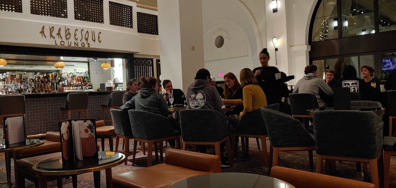 Arabesque Lounge