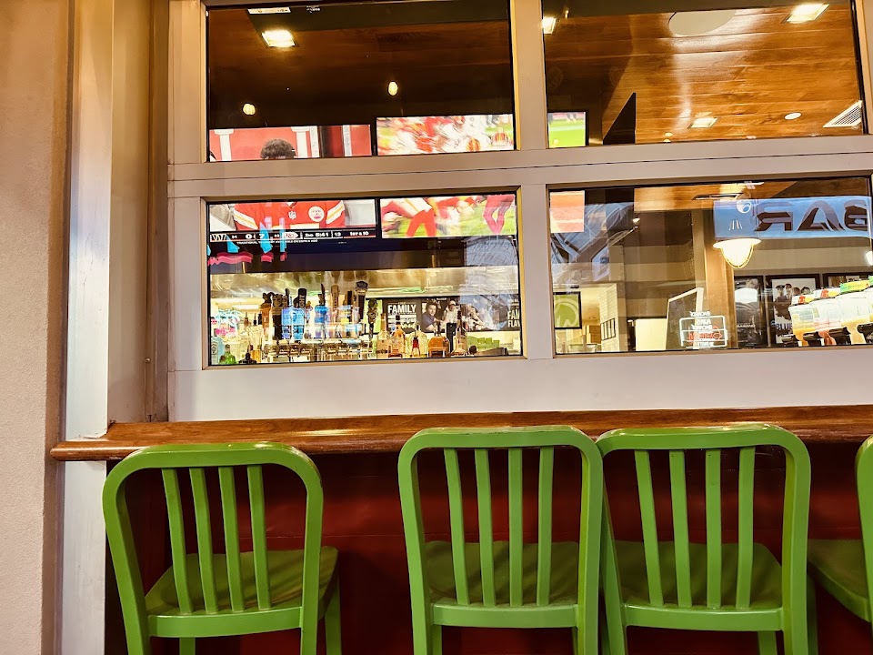 Wahlburgers