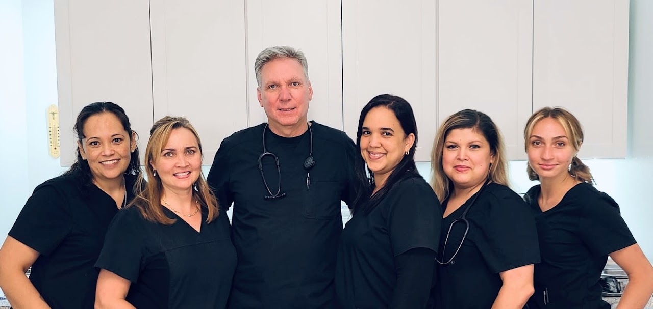 Jorge Burgos, MD / Medicis Primary Care