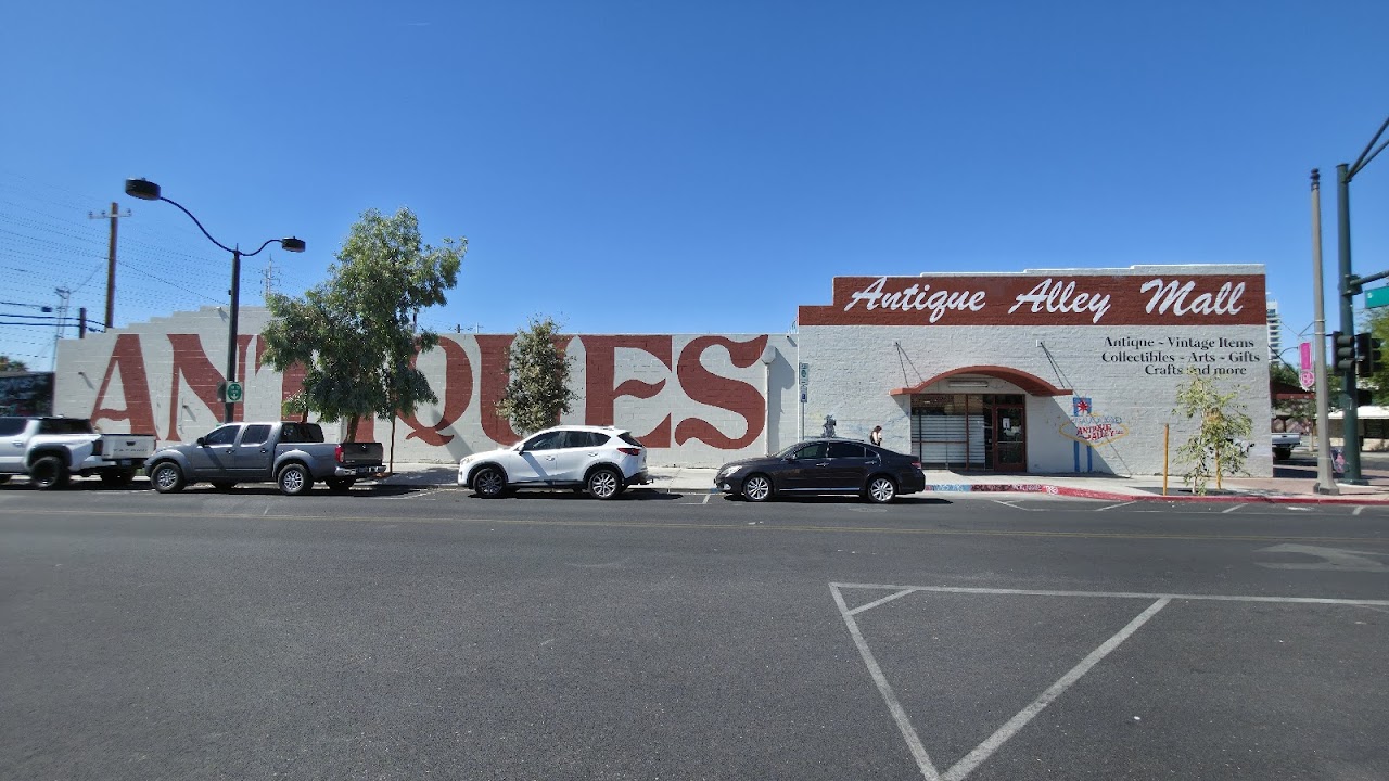Antique Alley Mall